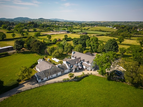 Exterior. The Briers