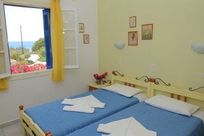 1 bedroom, individually decorated, individually furnished