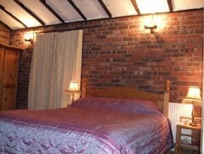 Standard-Ferienhaus, 1 Schlafzimmer (2 Adults + 1 Children) | Bügeleisen/Bügelbrett, kostenloses WLAN, Bettwäsche