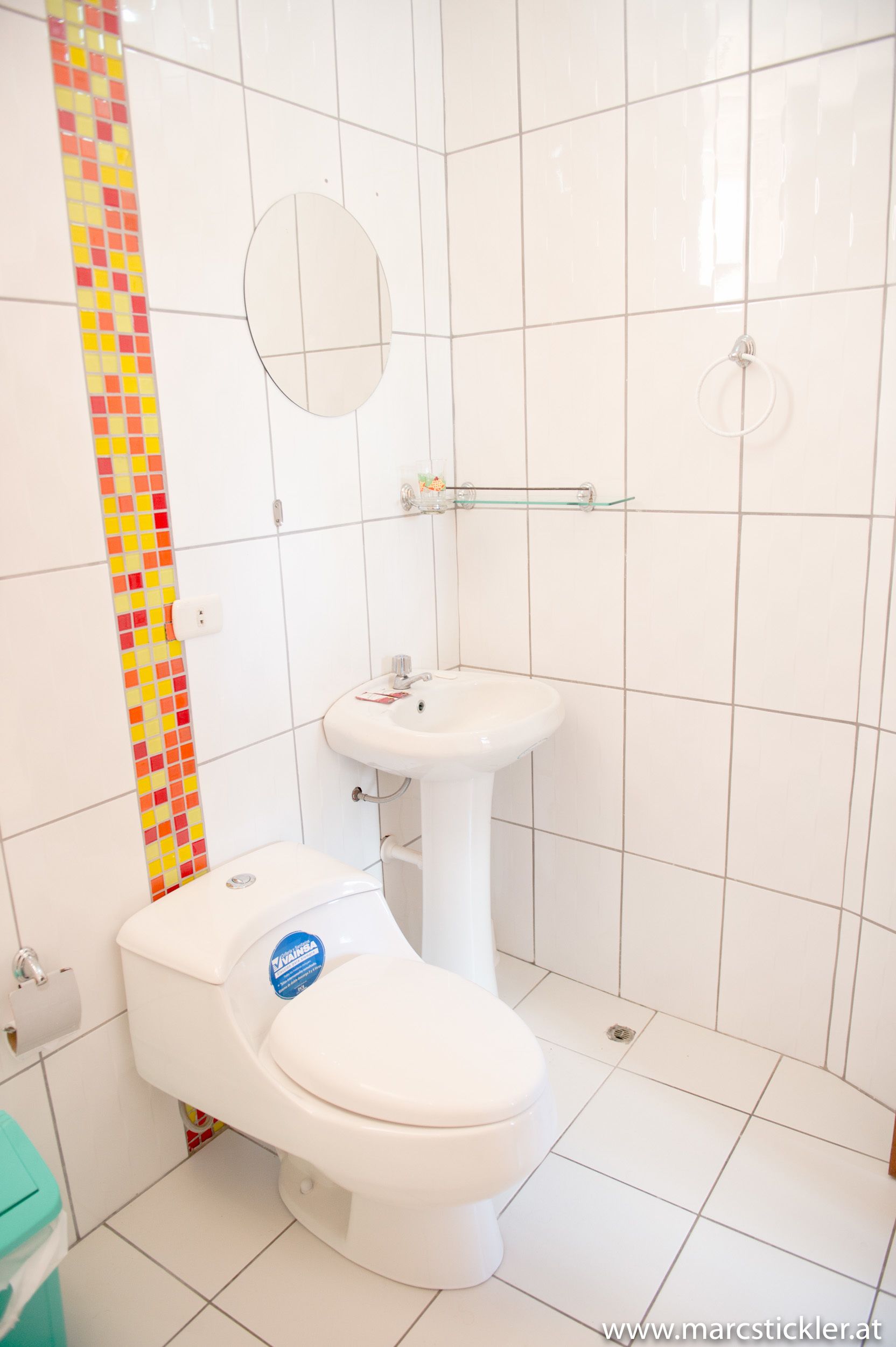 triple room, 3 single beds | bathroom | bathtub, deep-soaking bathtub, free toiletries, hair dryer