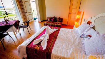 Double or Twin Room | Desk, blackout curtains, free WiFi