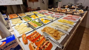 Desayuno buffet incluido todos los días