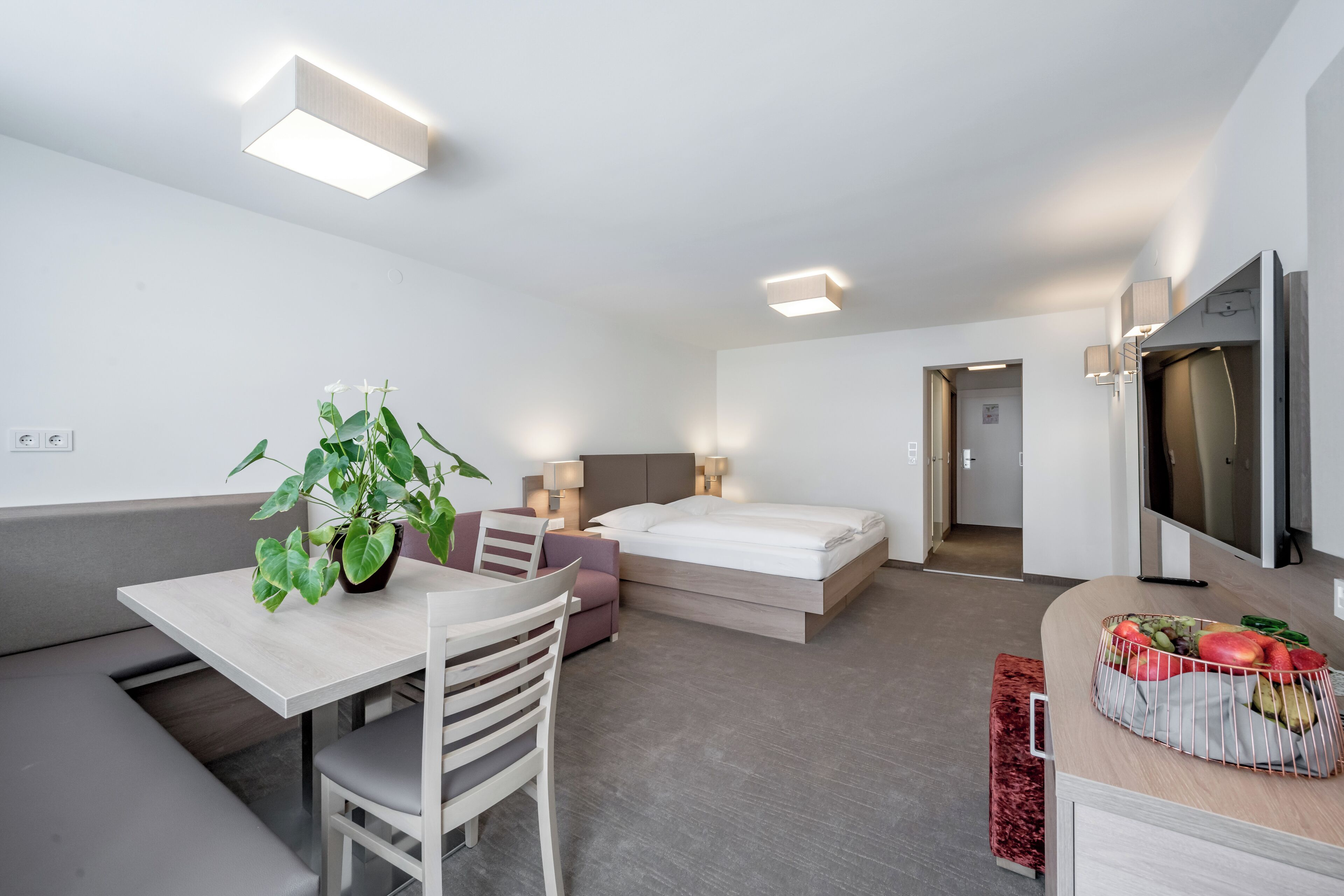 double room, balcony, mountain view (similaun) | hypo-allergenic bedding, in-room safe, free wifi, bed sheets