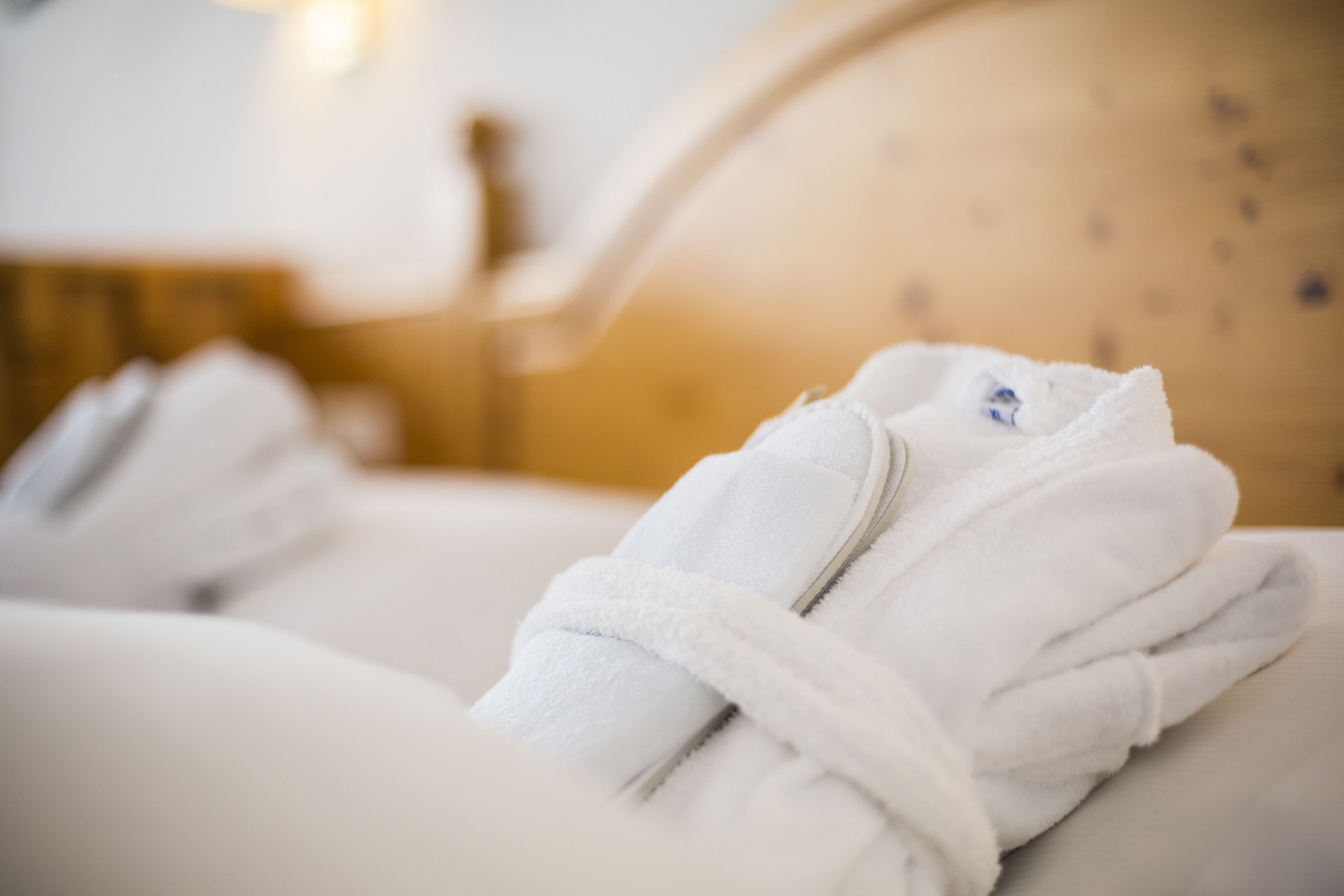 junior suite, balcony, mountain view (wildspitze) | hypo-allergenic bedding, in-room safe, free wifi, bed sheets