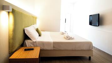Standardværelse med dobbeltseng eller 2 enkeltsenge | 1 soveværelse, minibar, individuelt design, gratis Wi-Fi