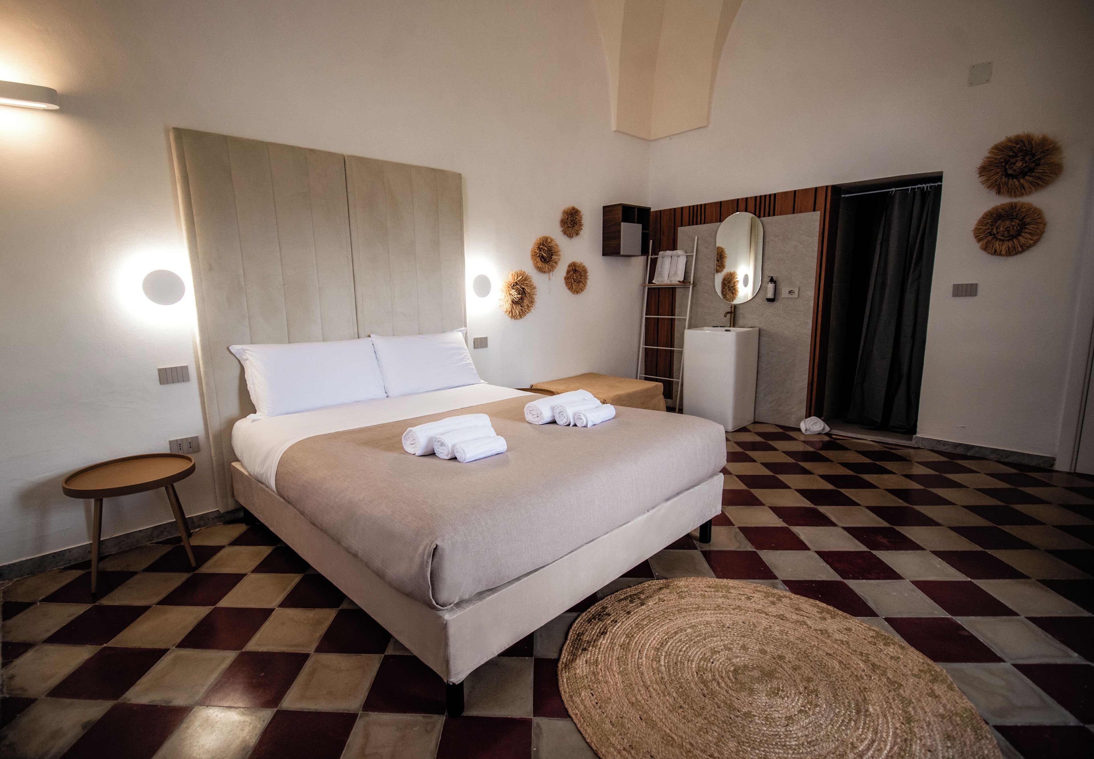 Superior-Dreibettzimmer | 1 Schlafzimmer, Minibar, individuell dekoriert, Schreibtisch