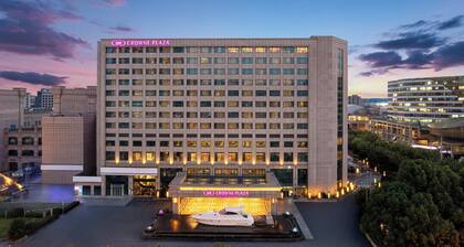 Crowne Plaza Shanghai Noah Square by IHG