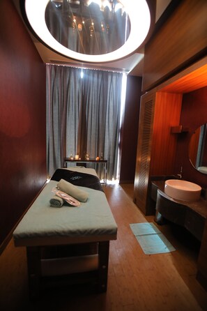 Massage thaï, service de massage