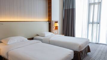 Minibar, in-room safe, soundproofing, iron/ironing board