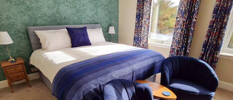 Doppelzimmer (Superking) | Individuell dekoriert, individuell eingerichtet, Verdunkelungsvorhänge