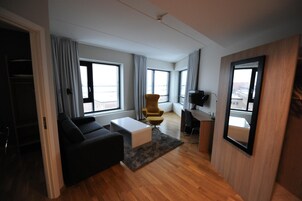 Televisión de pantalla plana 40 pulgadas con canales premium, televisión