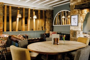 Bar (en la propiedad)