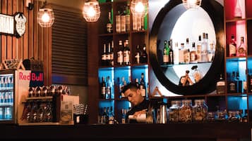 Bar (en la propiedad)