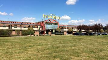 Enceinte de lâhĂ©bergement