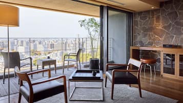 Wellness Suite, Non Smoking | City view