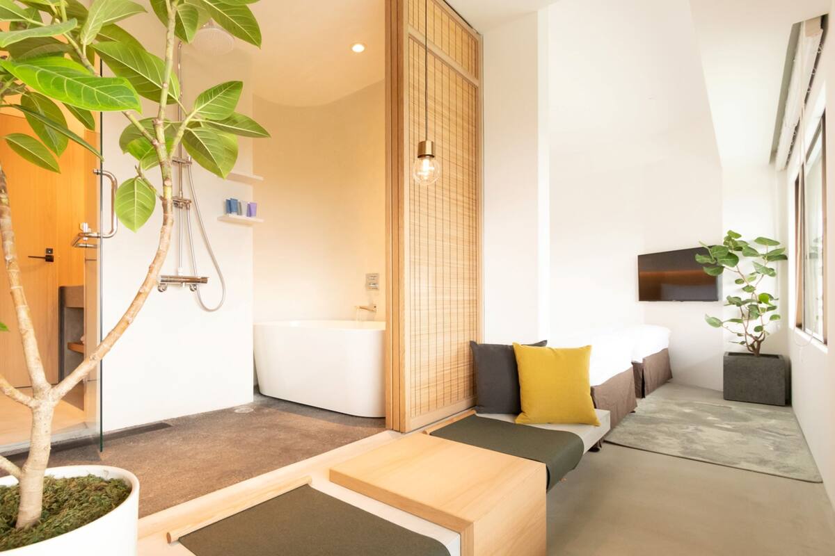 ห้องซูพีเรียทวิน, ปลอดบุหรี่ (Area F) | ผ้านวมขนเป็ด, ตู้นิ  รภัยในห้องพัก, เตารีด/โต๊ะรีดผ้า, Wi-Fi ฟรี