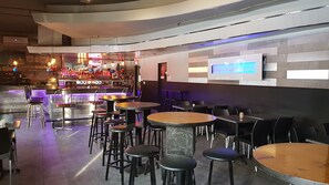 Bar (in der Unterkunft)