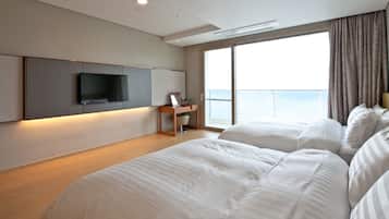 1 bedroom, down comforters, blackout drapes, WiFi