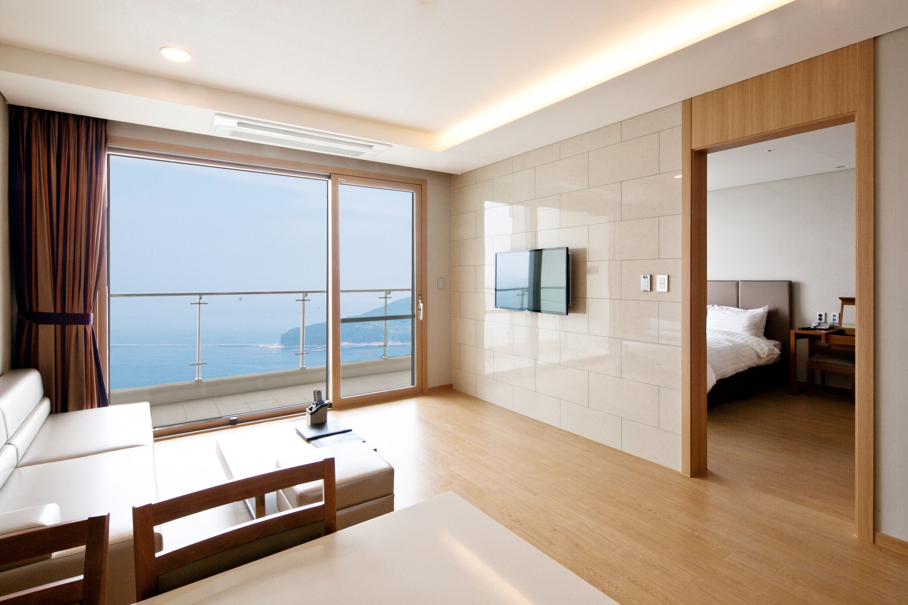 32-inch led tv with digital channels, tv