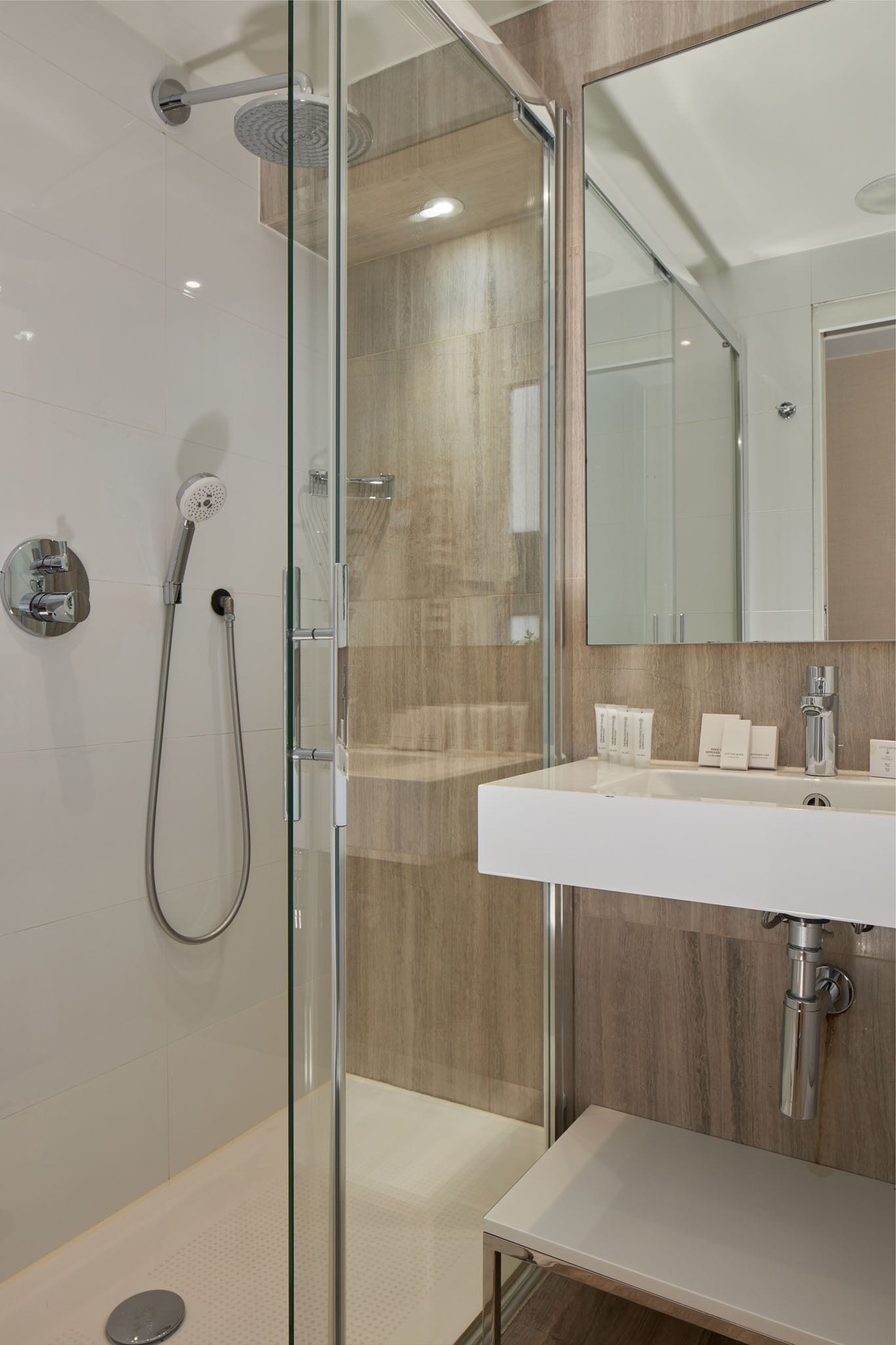 Photo - Hôtel Tourisme Avenue