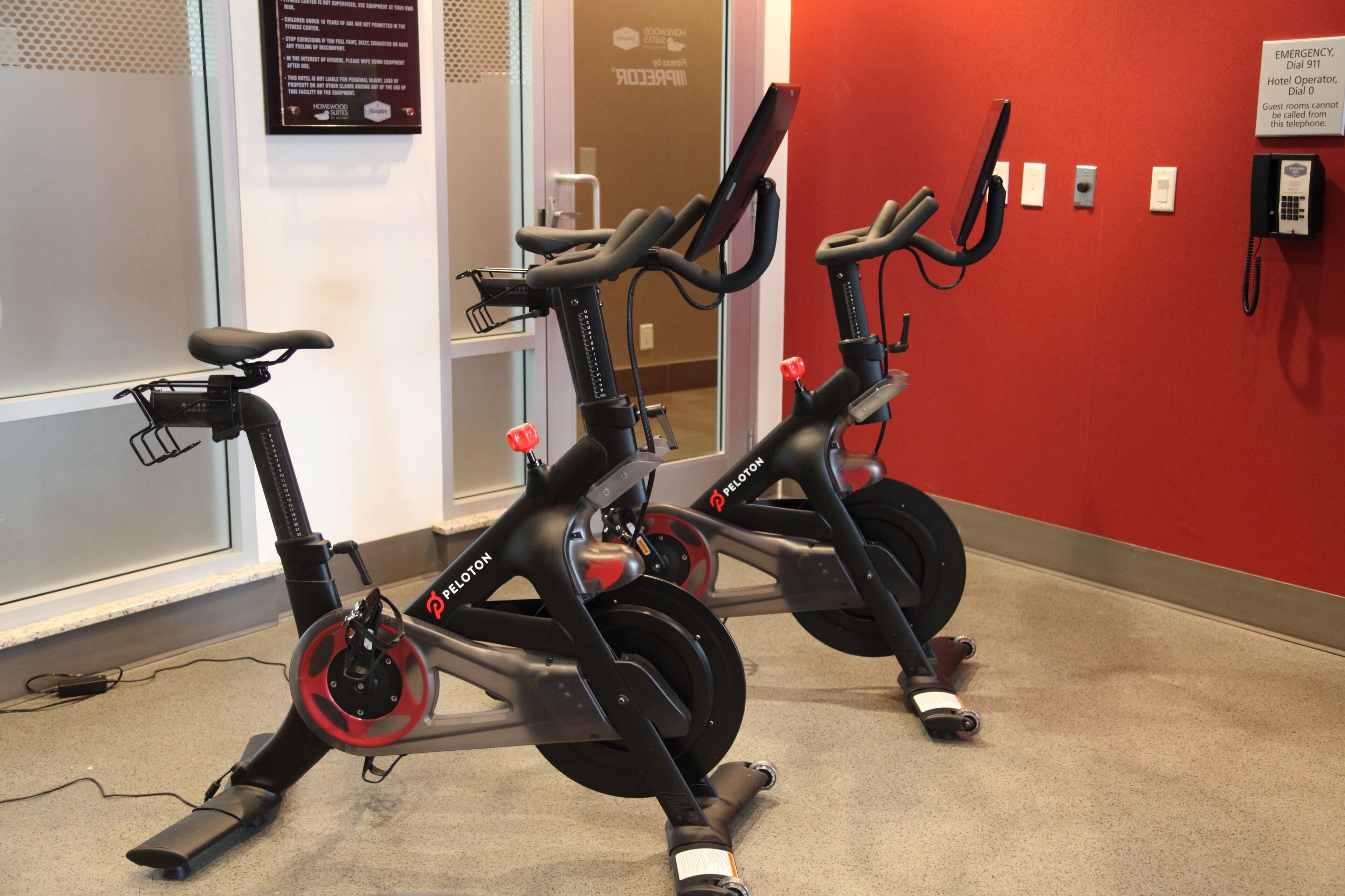 Photo - Hampton Inn by Hilton Calgary Airport North