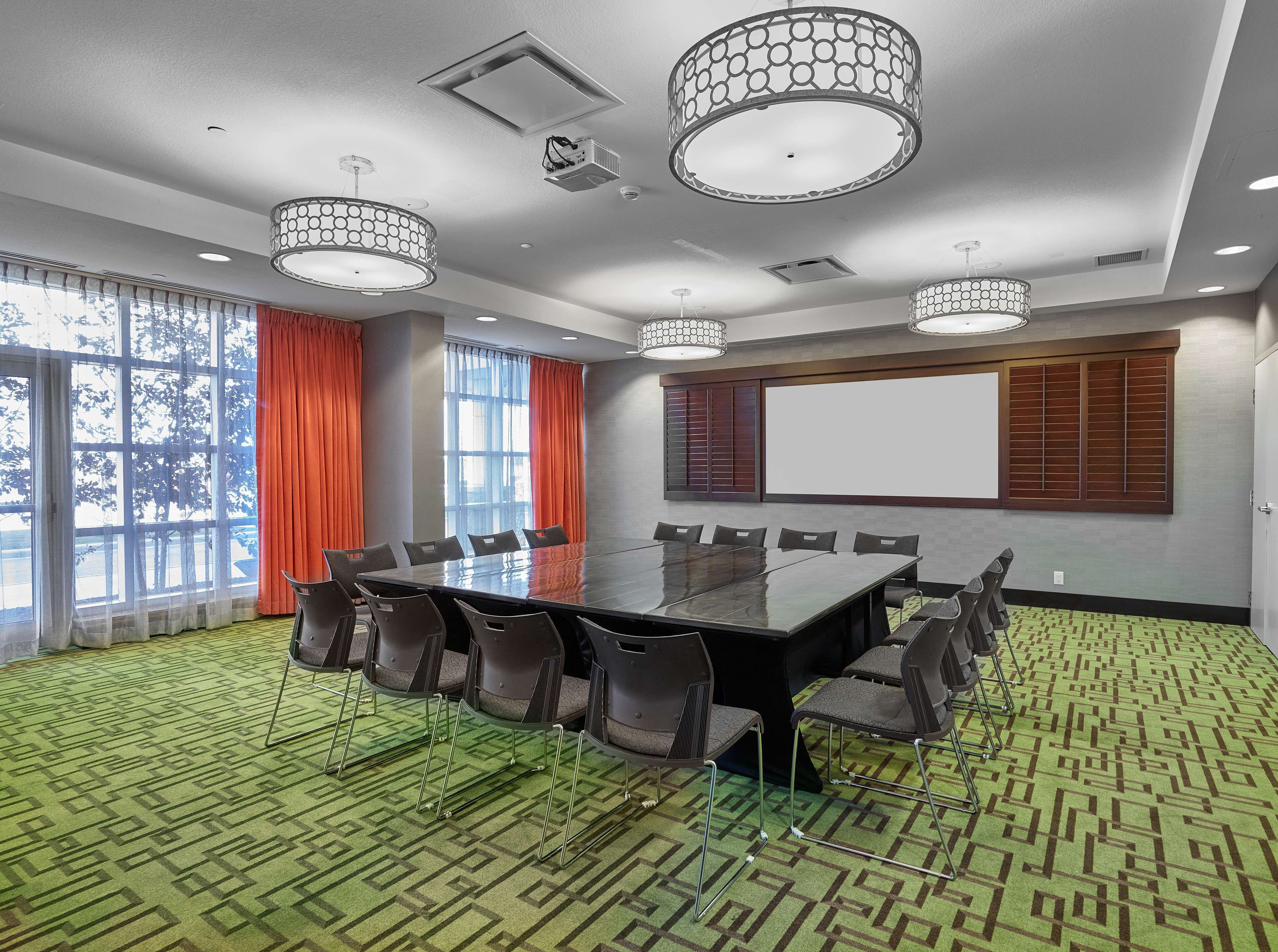 Foto - Hampton Inn by Hilton Calgary Airport North