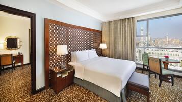 Premium bedding, in-room safe, desk, soundproofing