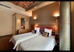 Standard Room | Rollaway beds, WiFi