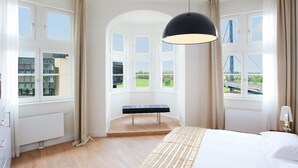 高級寢具、客房內保險箱、遮光布/窗簾、隔音