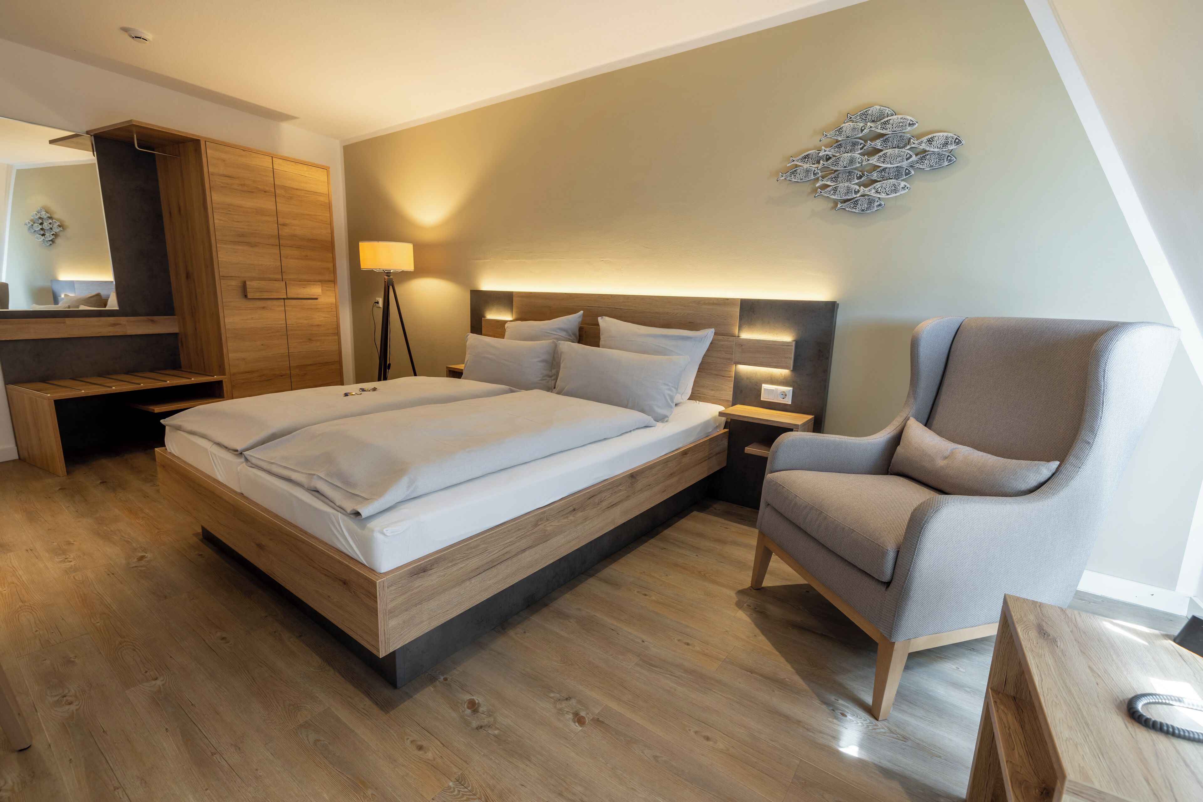 Double Room | In-room safe, individually decorated, desk, blackout drapes