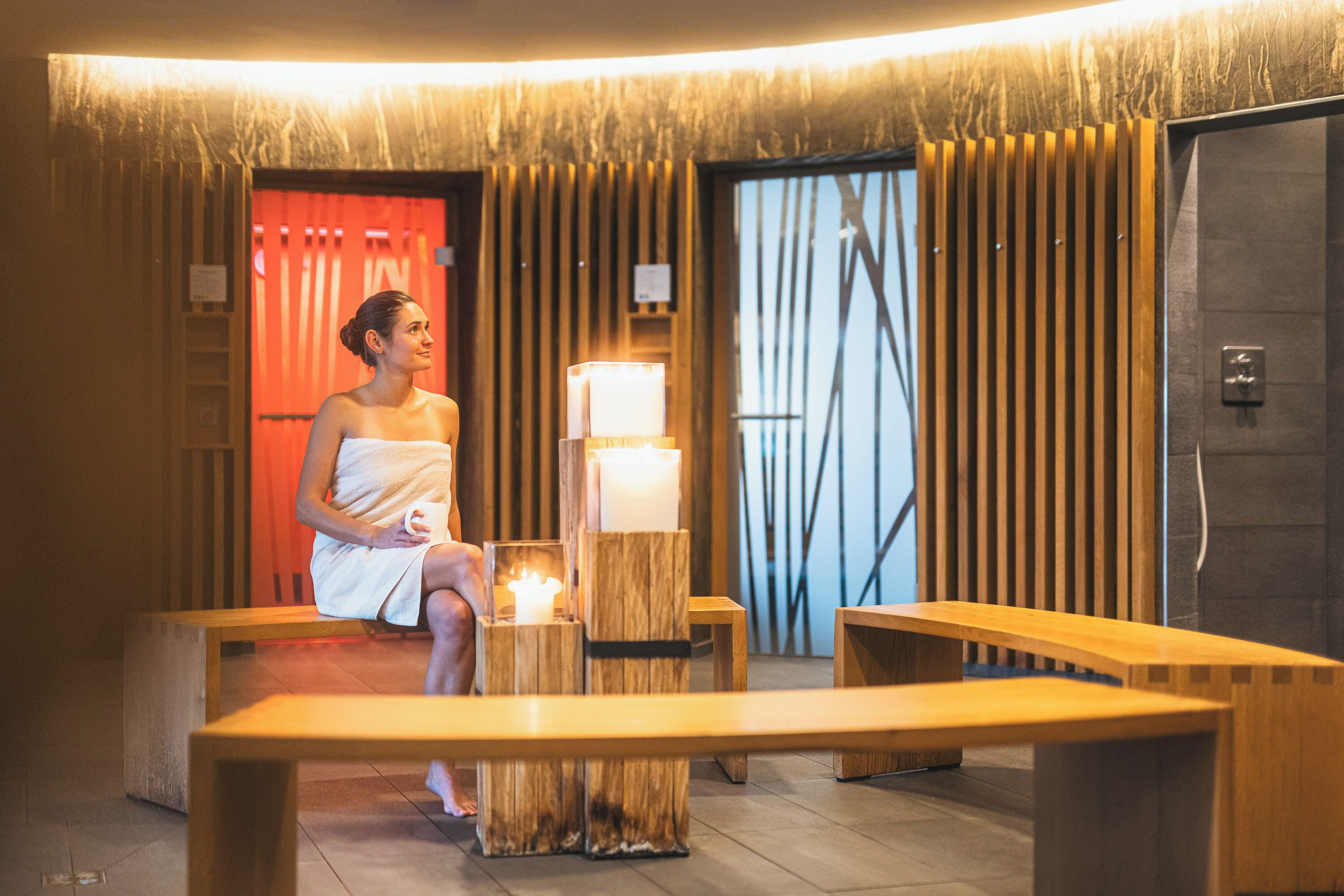 Couples treatment room(s), body treatments, aromatherapy