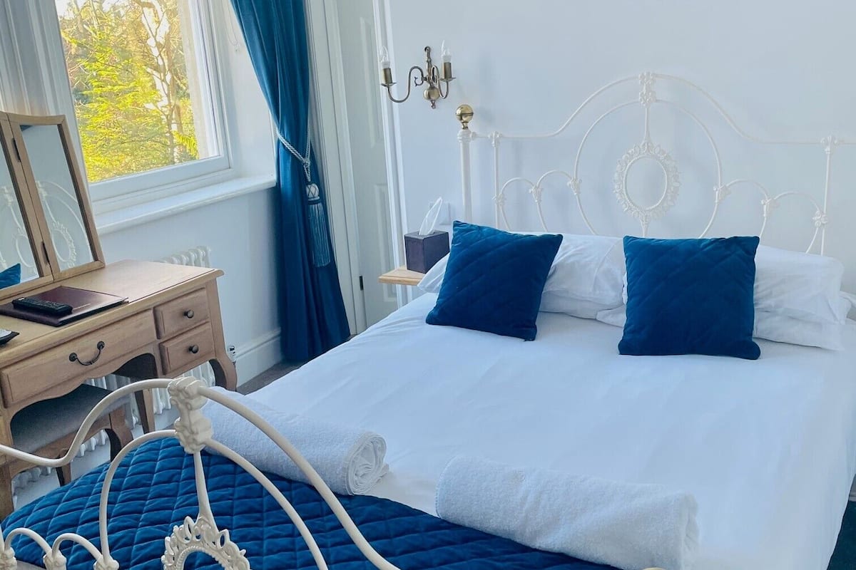 double room, ensuite