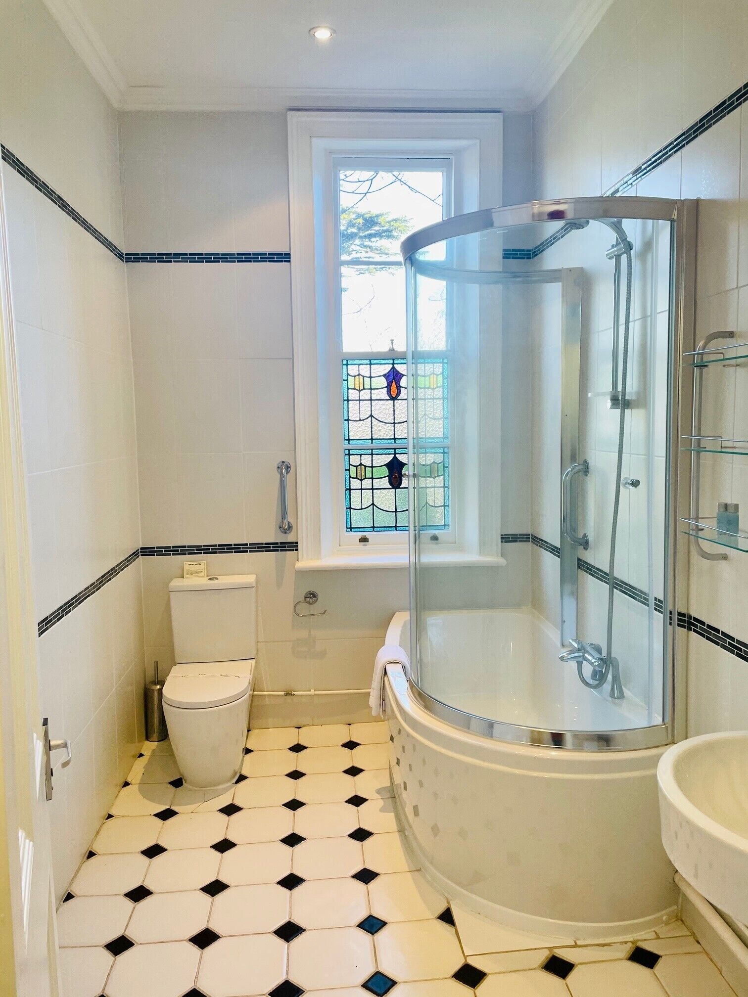 double room (four poster) | bathroom