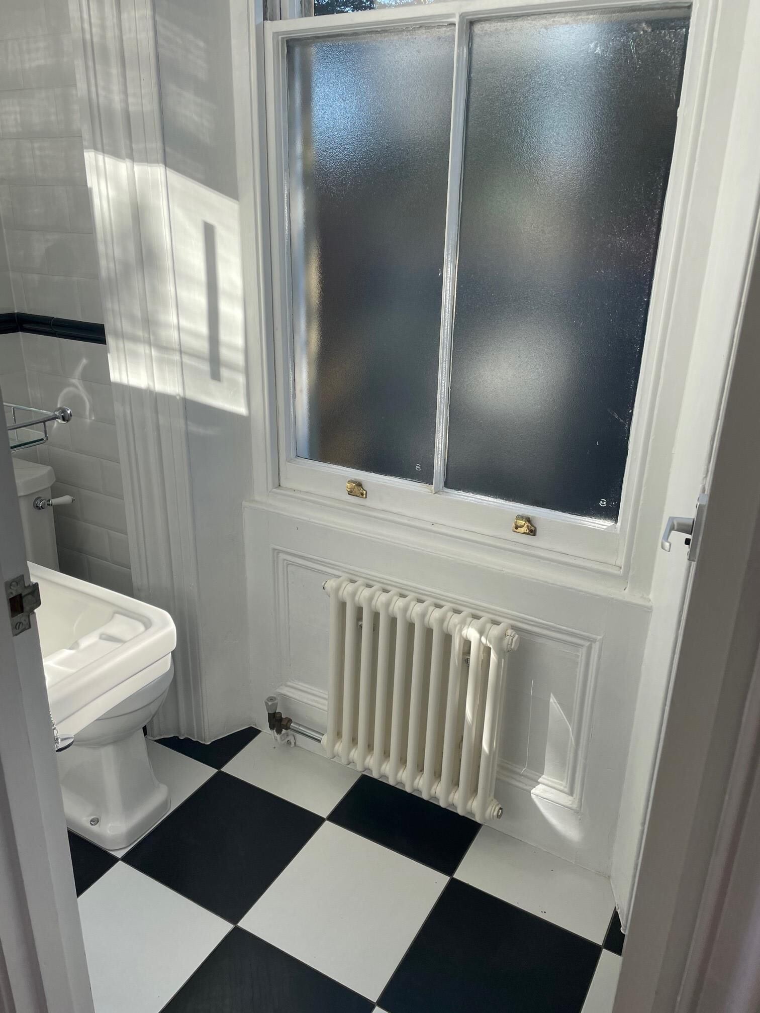 single room, ensuite | bathroom