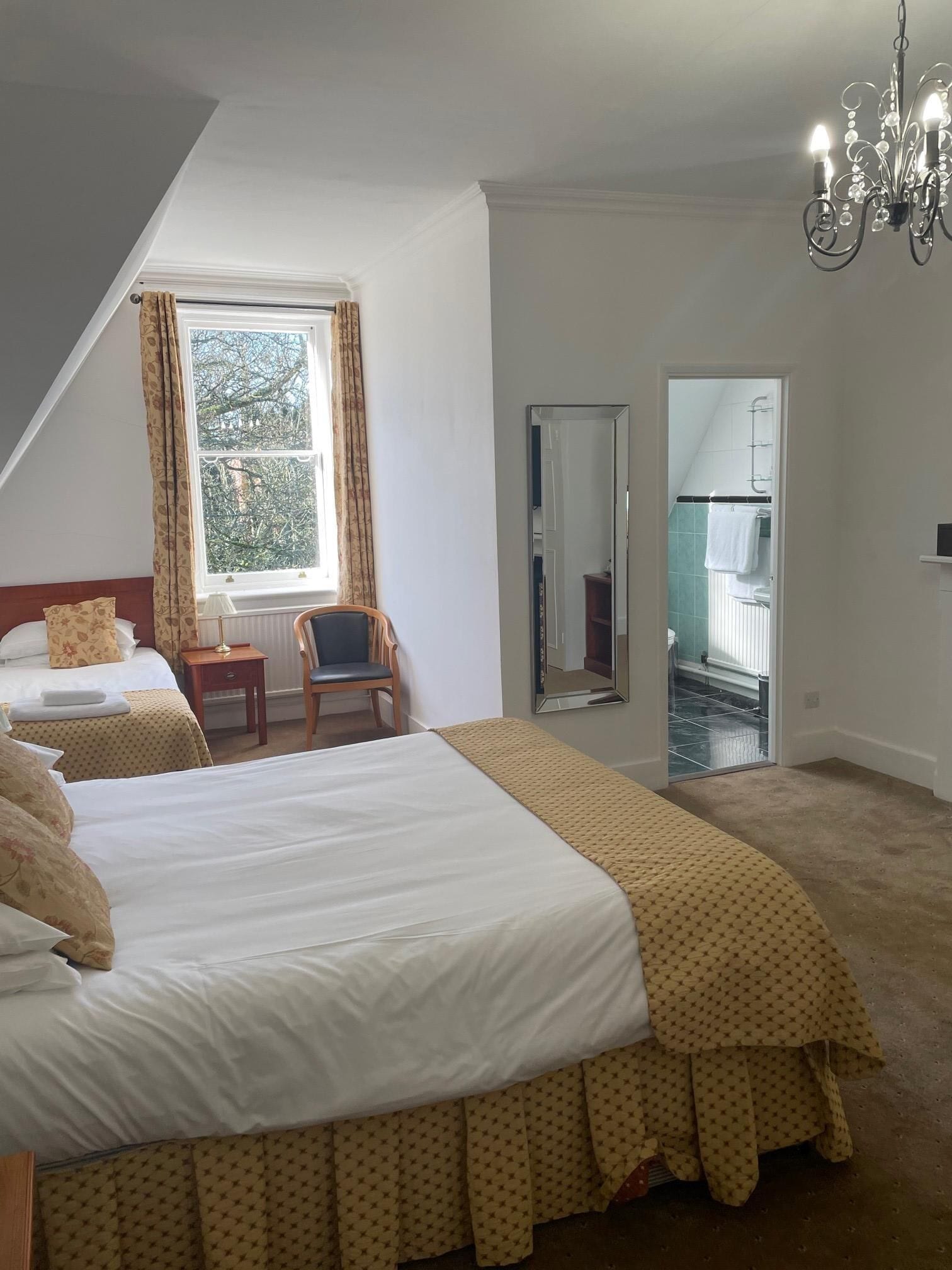 triple room, ensuite