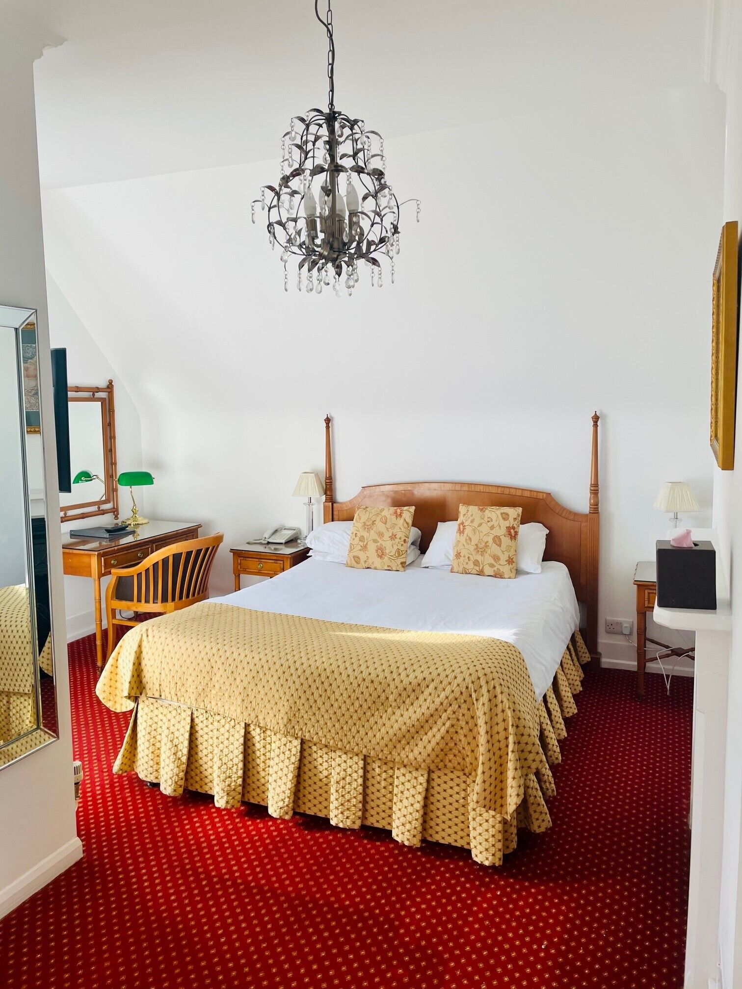 double room, ensuite | interior