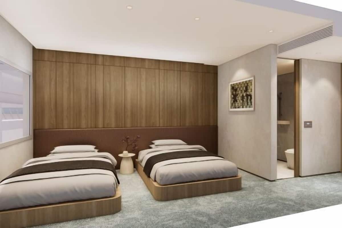 Desk, bed sheets