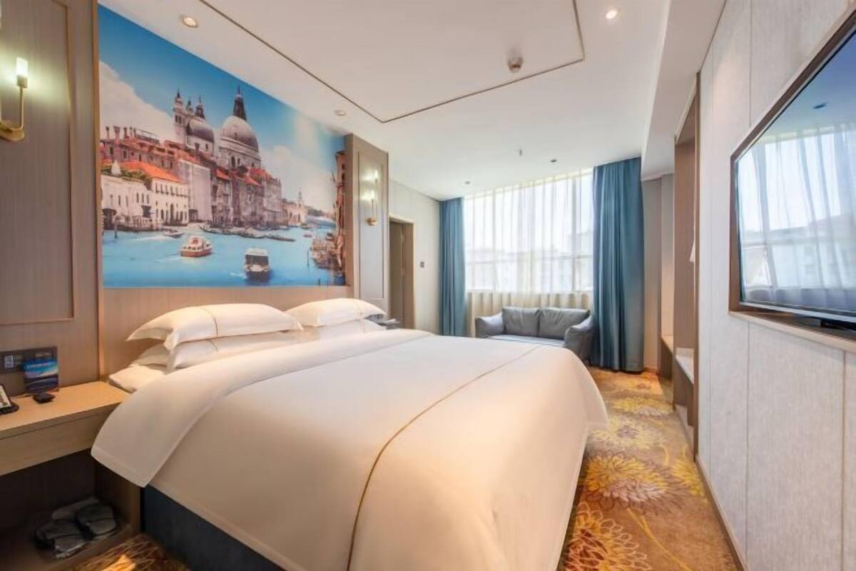 Premium bedding, down comforters, pillowtop beds