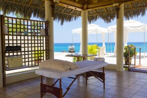 Soins corporels, soins d'aromathérapie, massages aux pierres chaudes