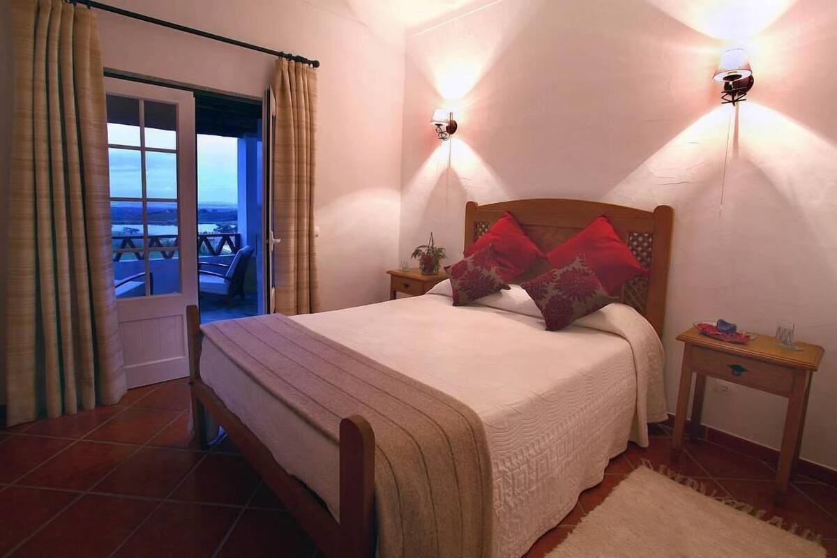 Standard Double Room, Balcony | In-room safe, blackout curtains, soundproofing, cots/infant beds