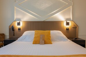 Comfort Double Room (Côté Mer/Sea facing) | In-room safe, individually decorated, individually furnished, desk - Rêve de Sable (Royan)