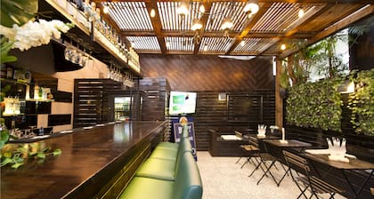 Montefiore 16 - Urban Boutique Hotel