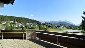 View from property - Appartementhaus am Gschwandtkopf (Seefeld in Tirol)