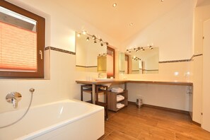 Two Bedroom Apartment (Apartment 23) | Bathroom | Hair dryer, towels