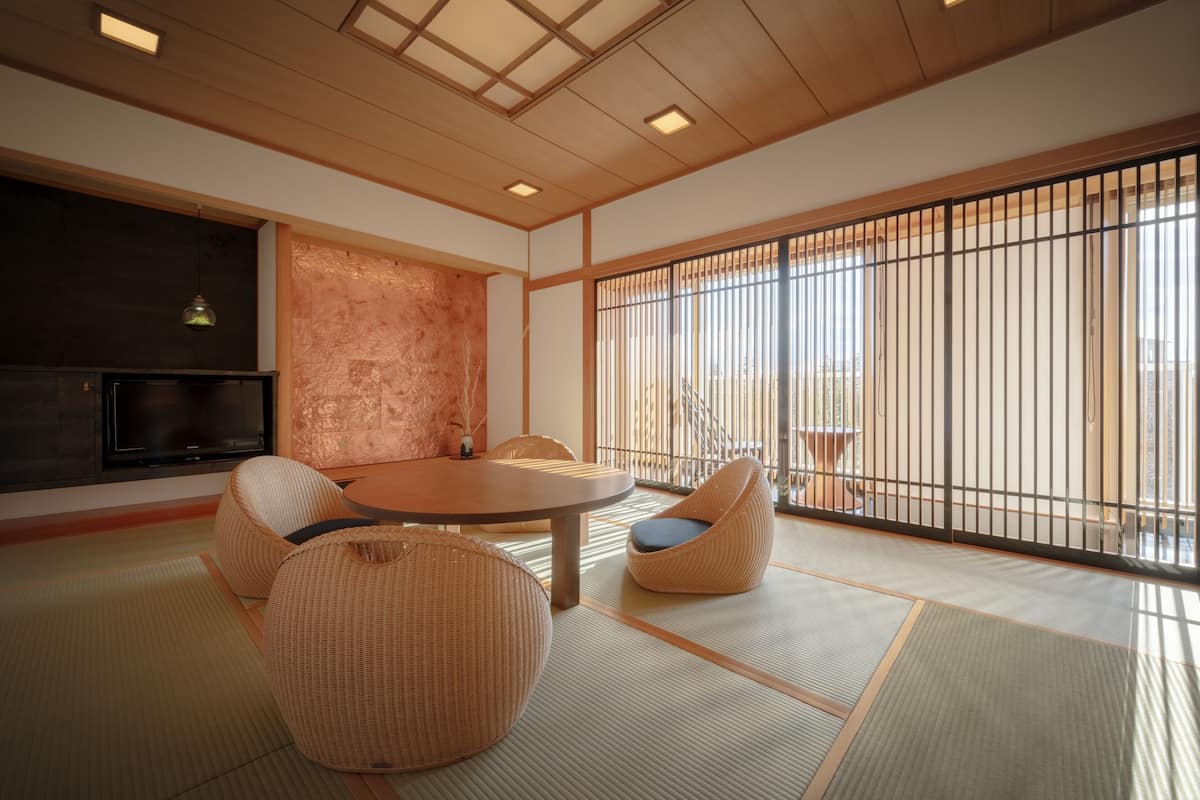 Japanese Suite Room, Non Smoking, Garden View | In-room safe, individually furnished, desk, laptop workspace