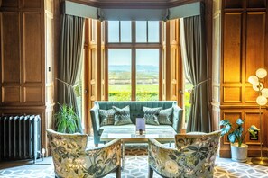 ا�لمنشأة من الداخل