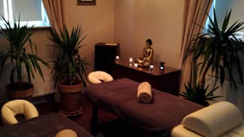 Sauna, hot tub, steam room, body treatments, prenatal massages