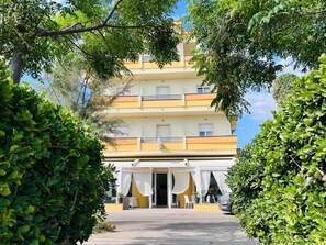 Fachada del alojamiento