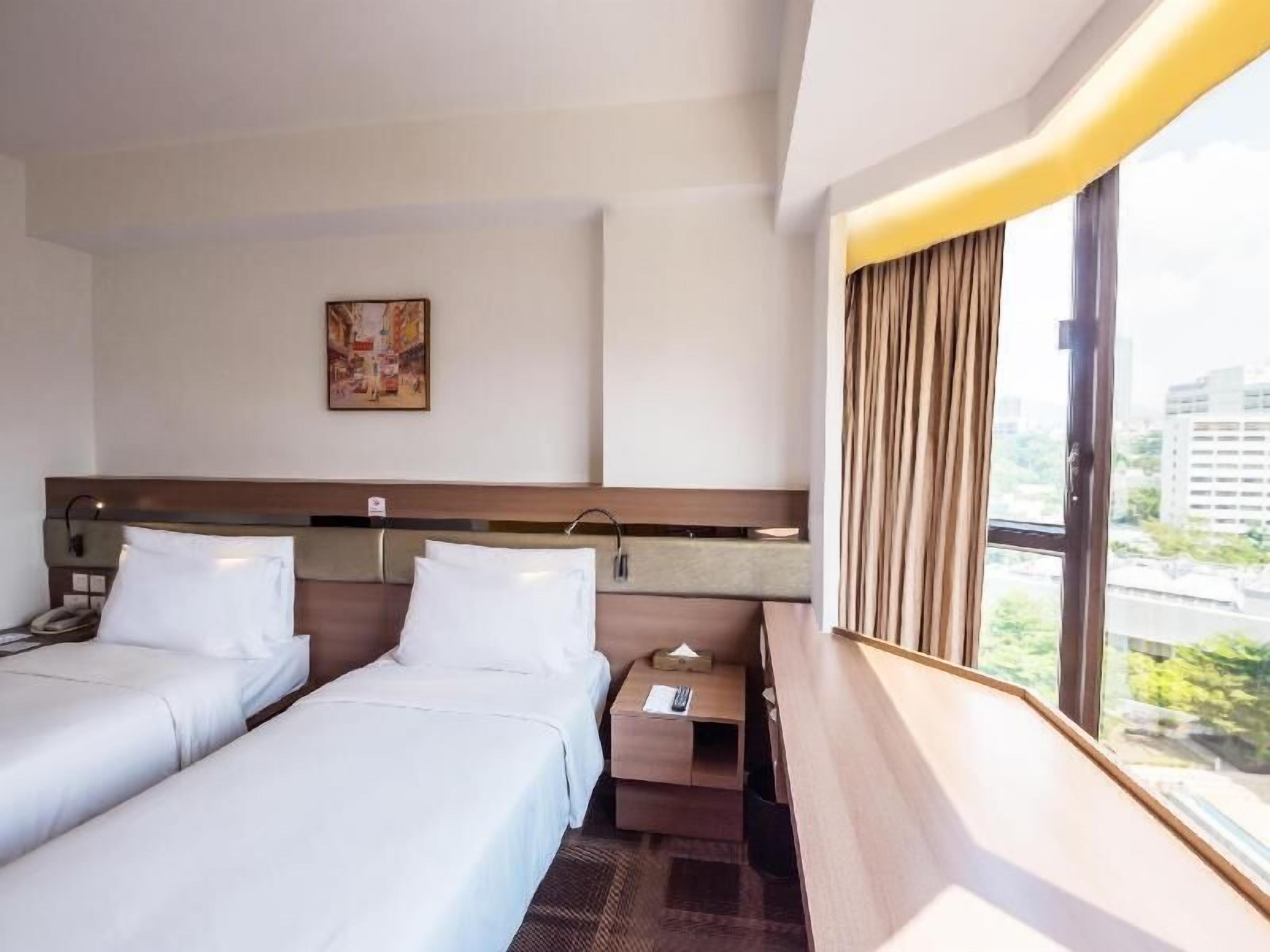 Coffre-fort, bureau, accès au Wi-Fi (inclus)