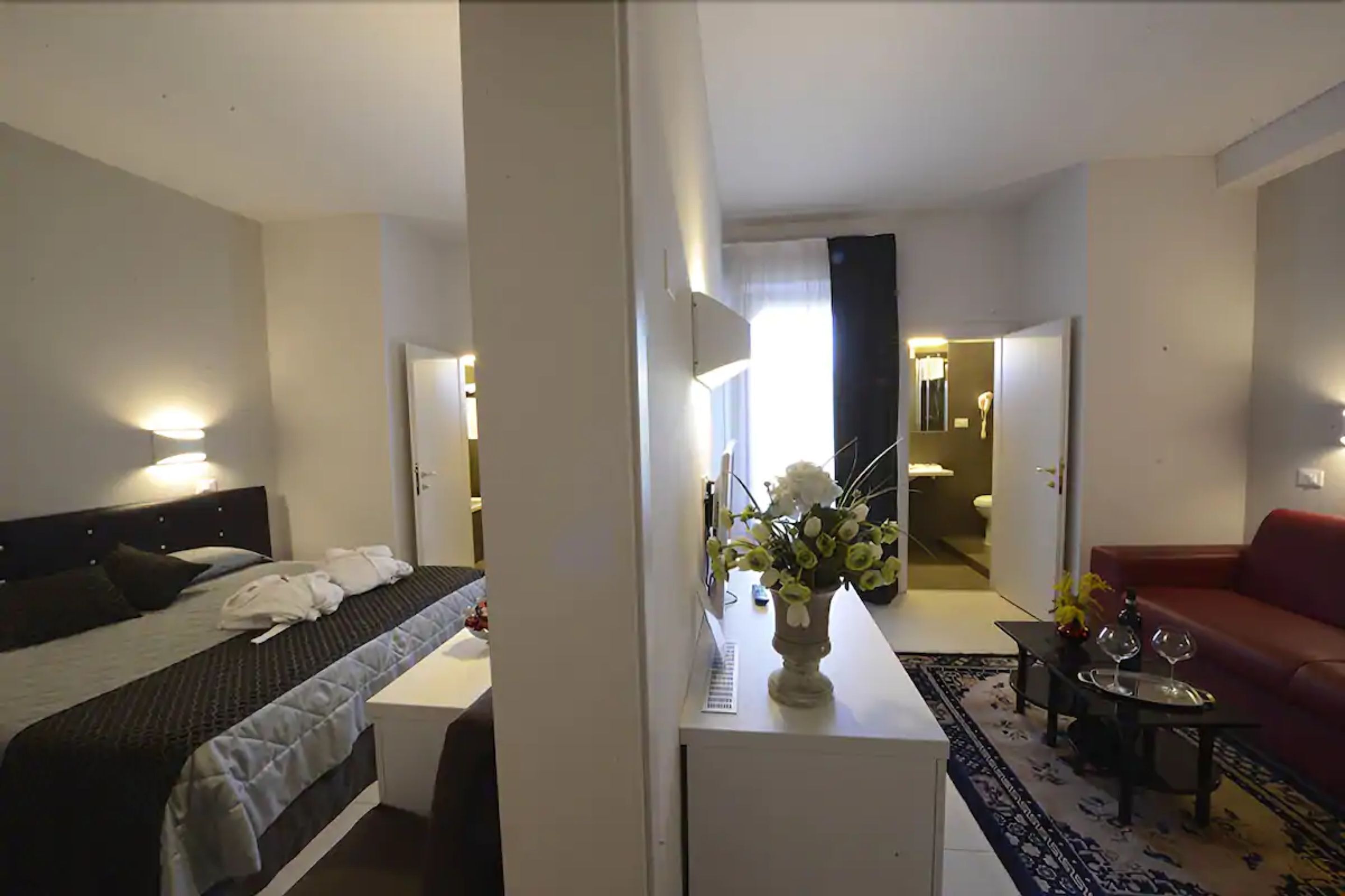 family room | 1 bedroom, frette italian sheets, premium bedding, memory-foam beds